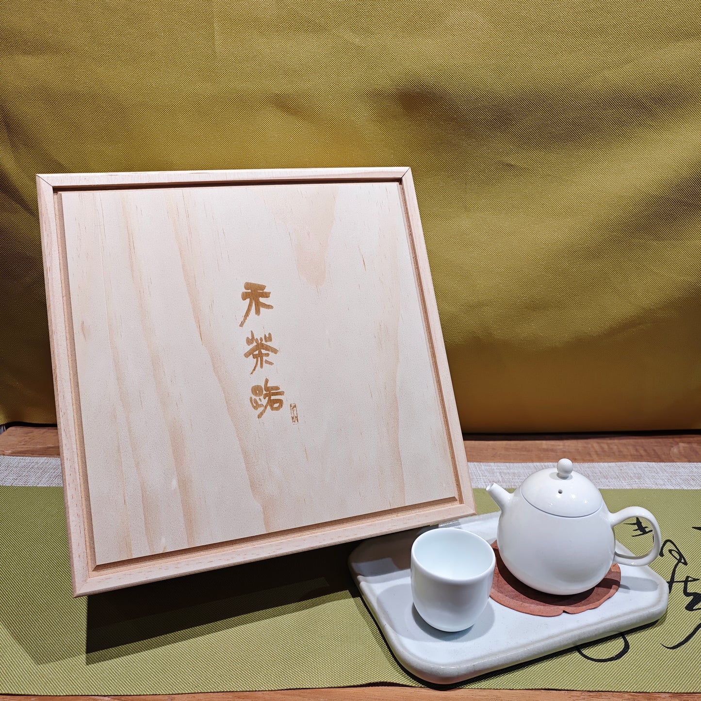 六韻留芳禮盒